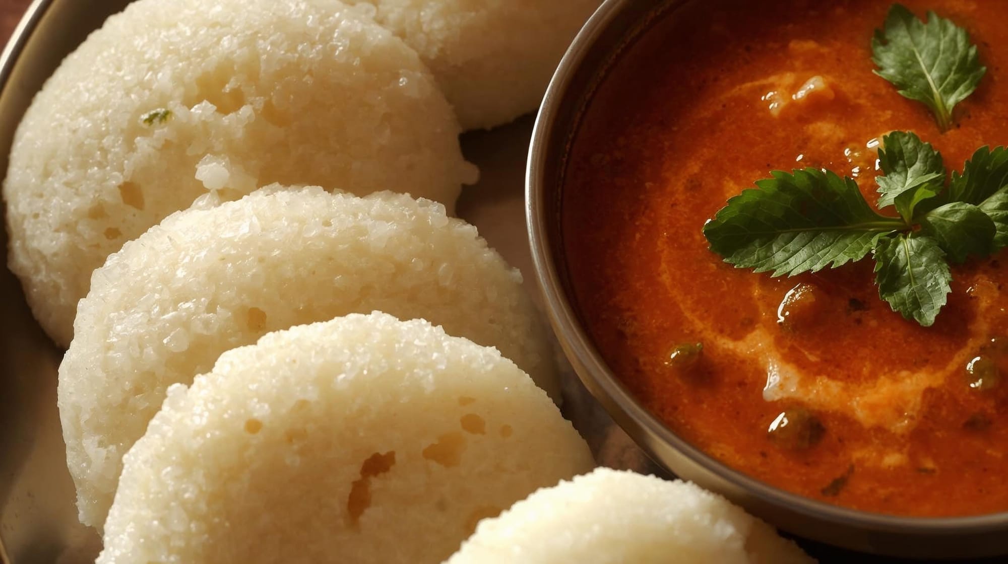 Idlis with sambhar for Weight Loss